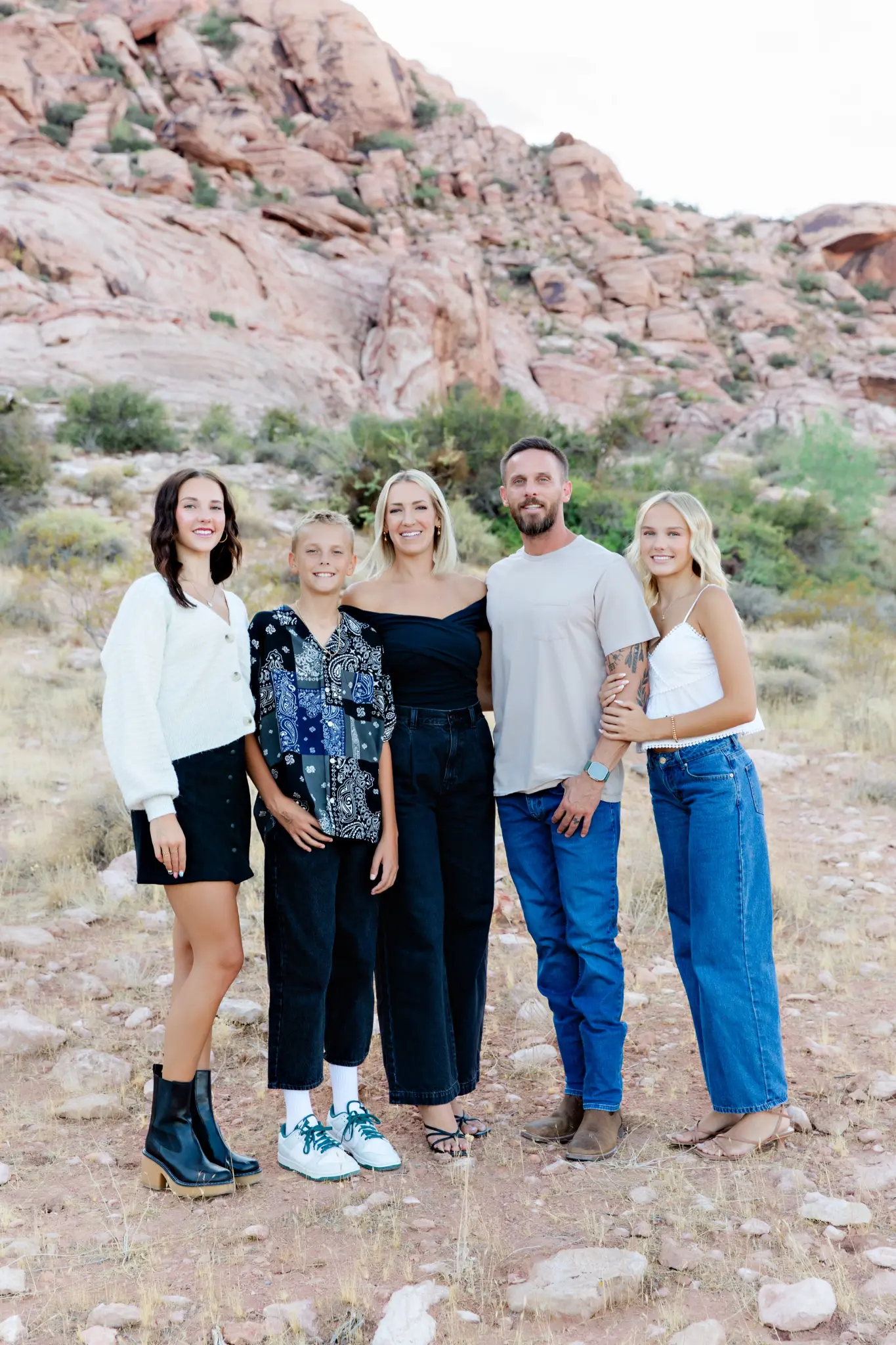Family of five in black and white at Red Rock Canyon